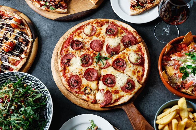 Giant Pepperoni Pizza at The Aussie