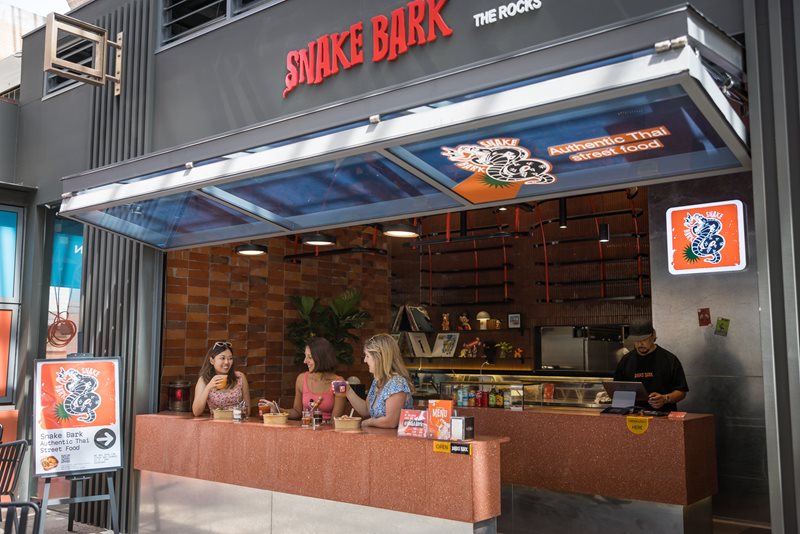 Live DJ at Snake Bark