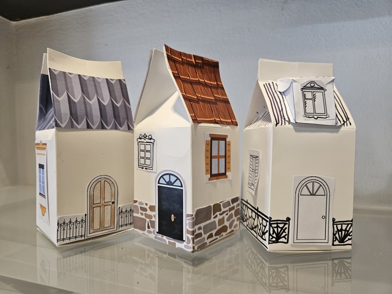Free Dollhouse Activity at The Rocks Discovery Museum
