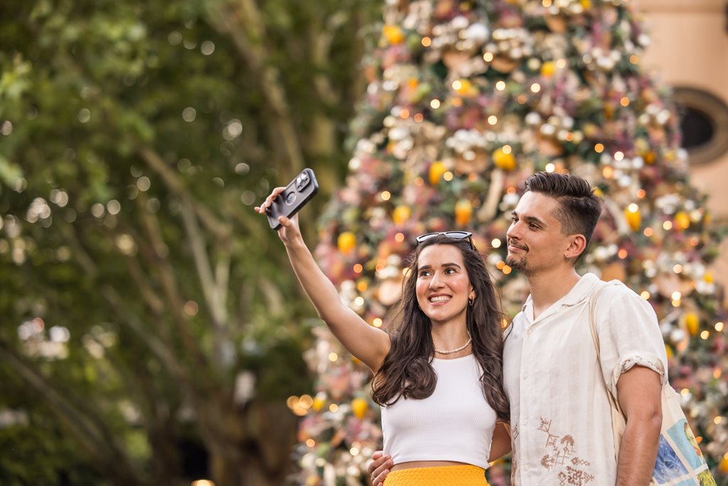 Your Guide to Christmas Decorations in The Rocks 2024