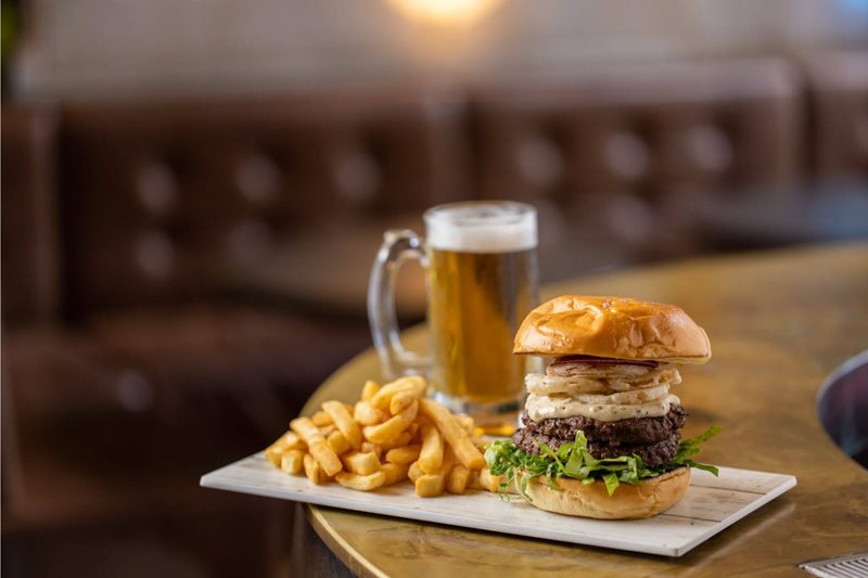 International Burger Day at Bar Mille