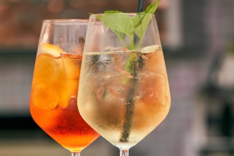 Sip & Spritz | Como Italian 