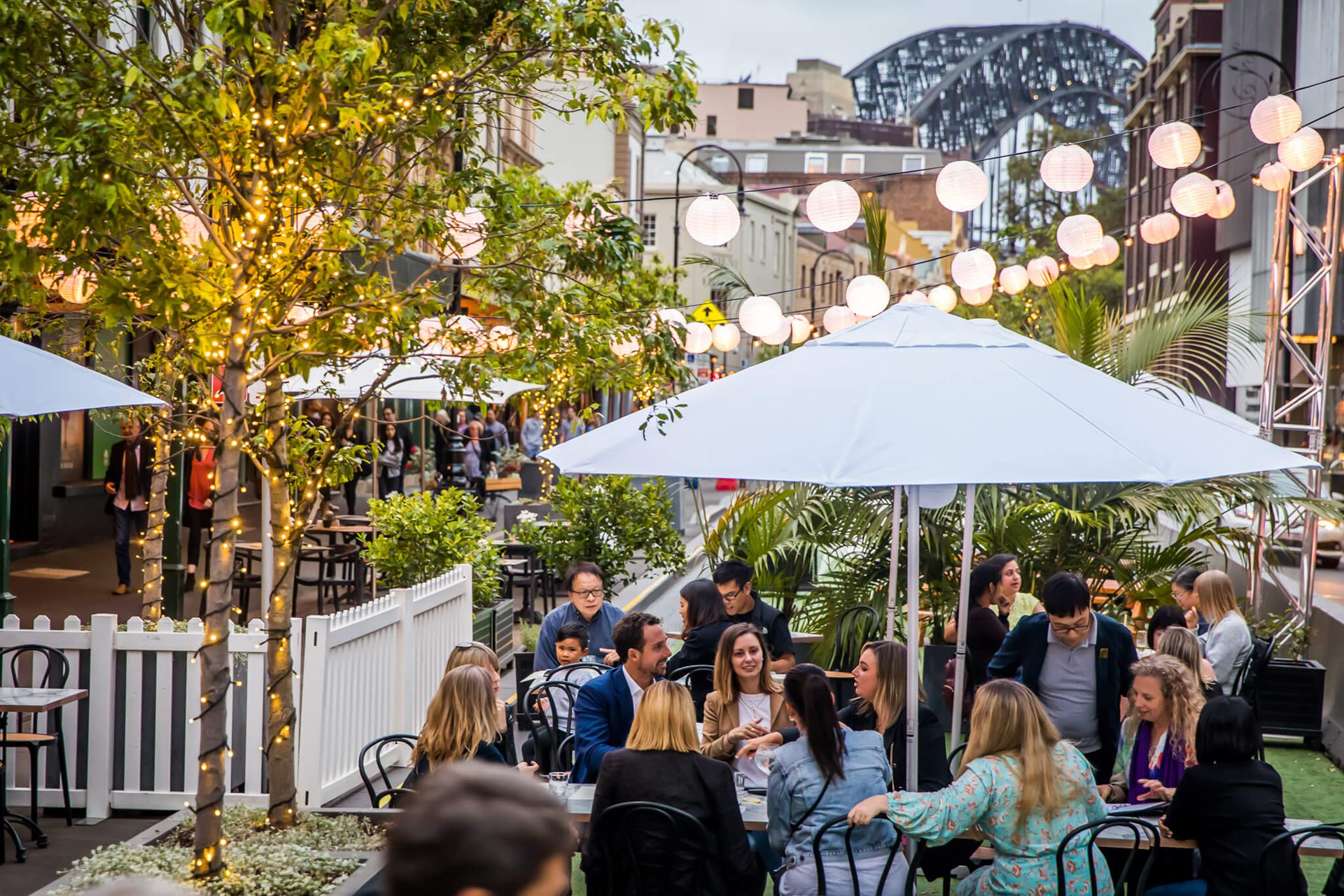 Alfresco Dining