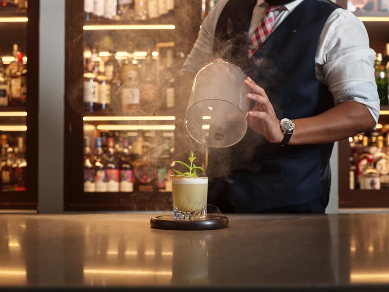 The Lobby Lounge Happy Hour at Shangri-La Sydney