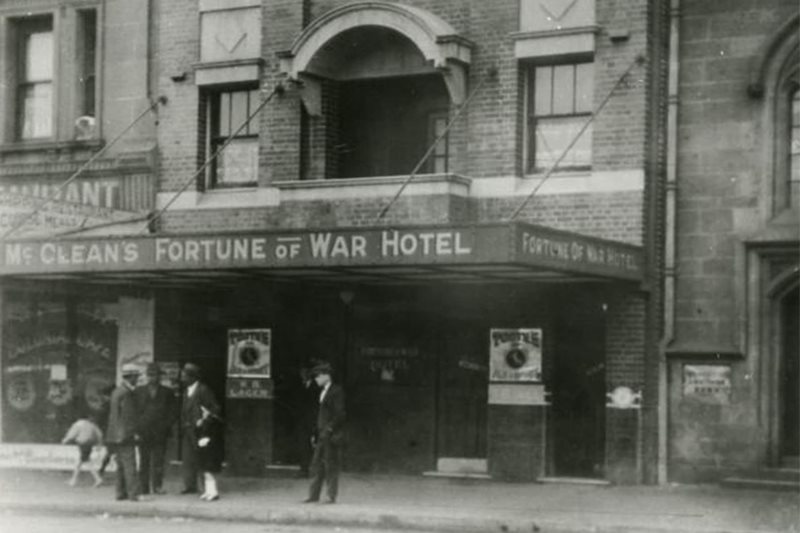 Super Bowl superbowl bar pub venue sydney the rocks australia nfl - Fortune  of War